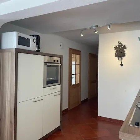 Διαμέρισμα 1 *